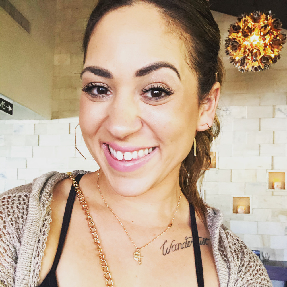 Meet your Posher, Kayla